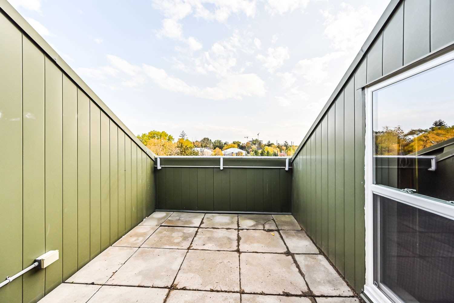 100 Anna Russell Way, #Ph19