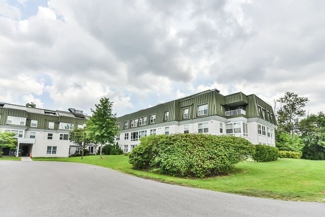 100 Anna Russell Way, #Ph19