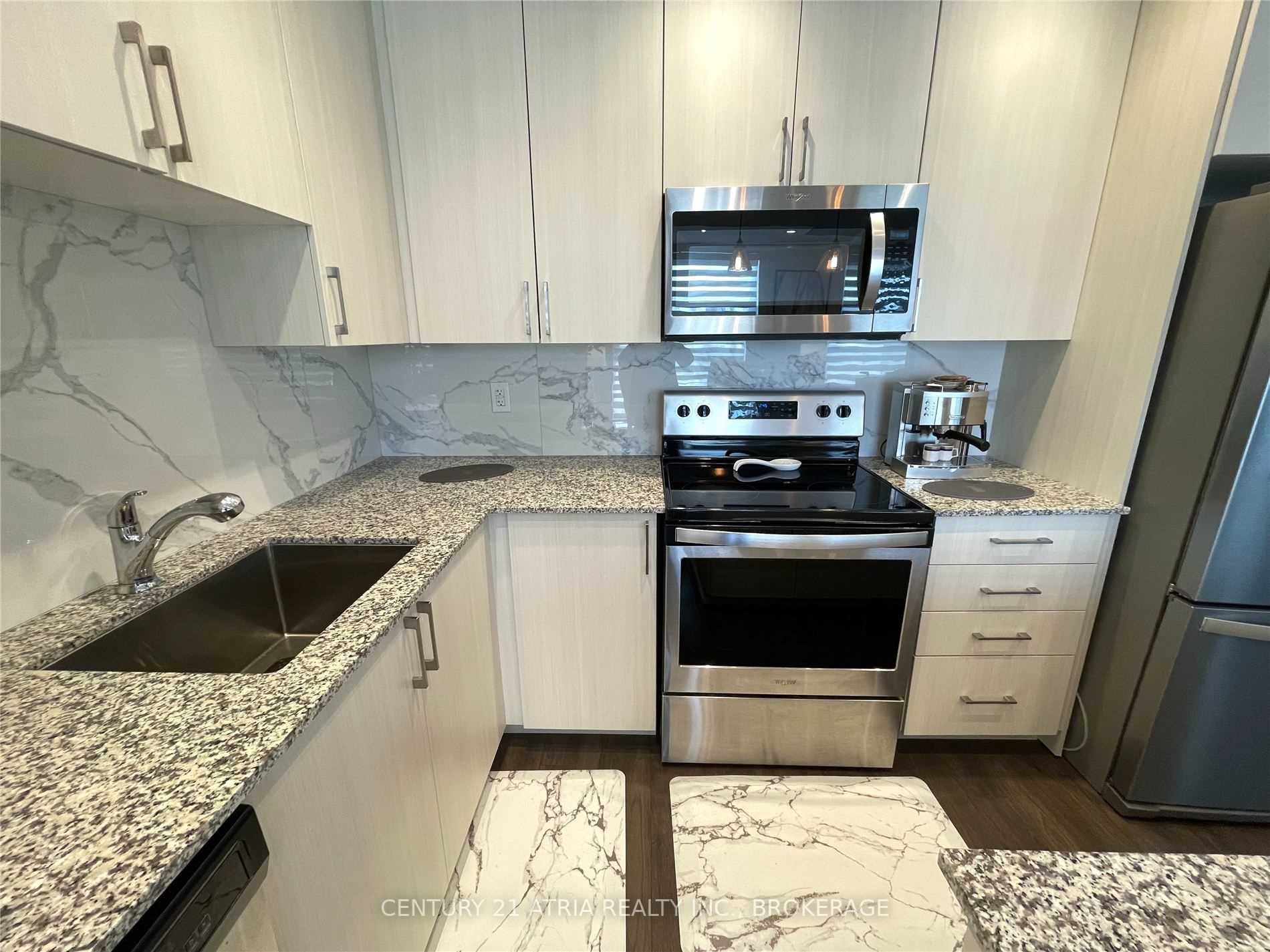 5309 Highway 7 Rd, #203