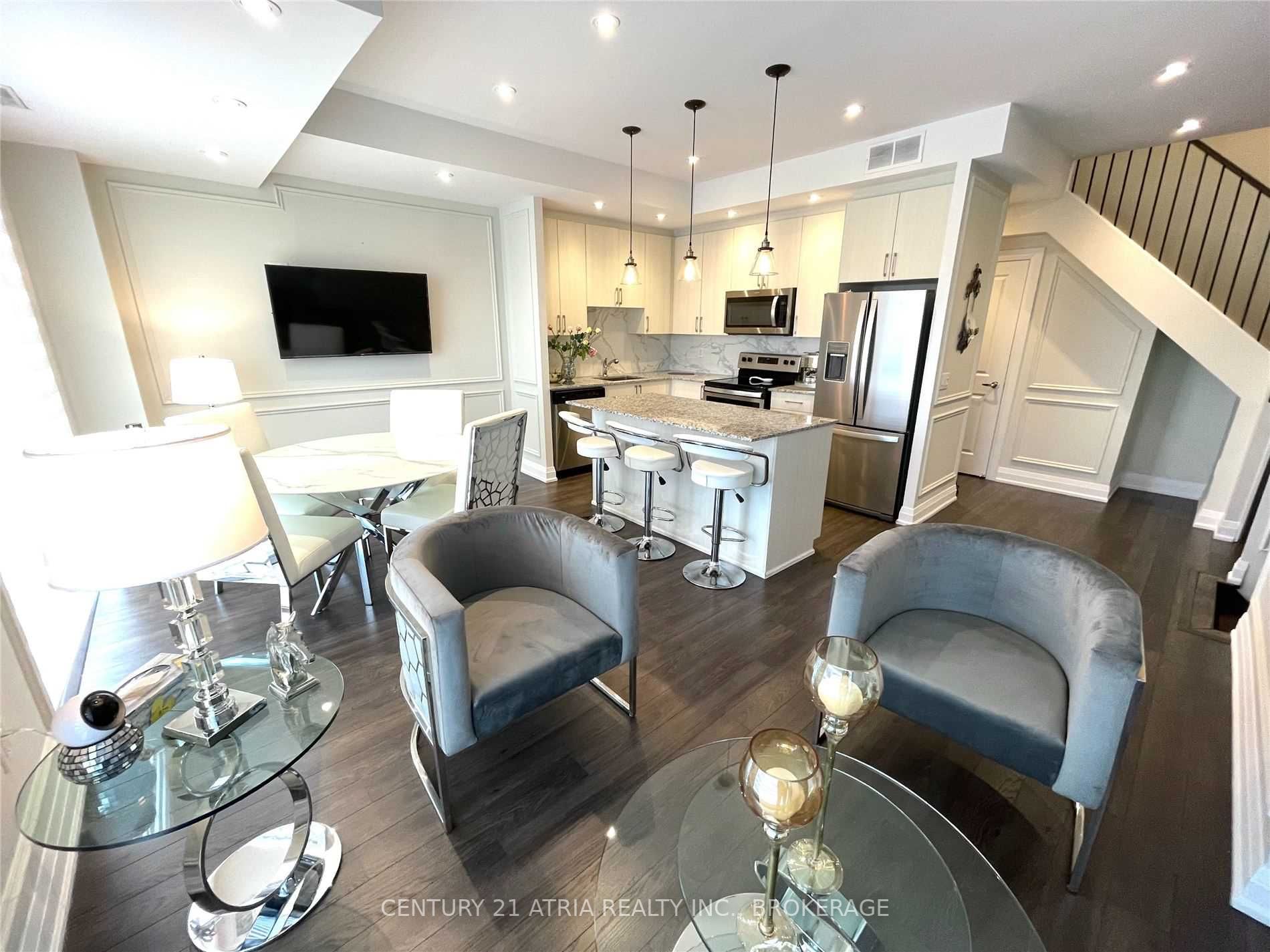 5309 Highway 7 Rd, #203