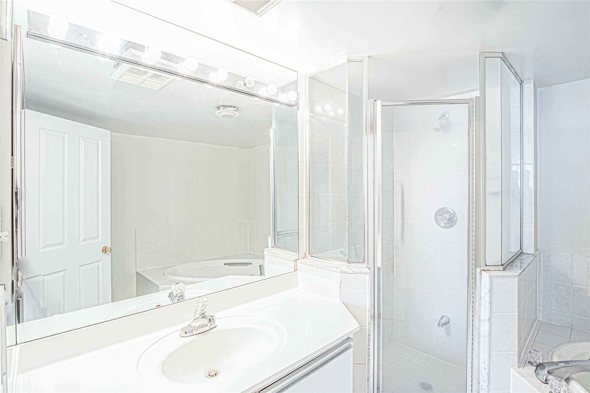 Listing N5899985 - Large Photo # 6