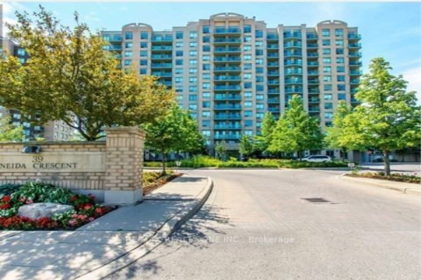 39 Oneida Cres, Richmond Hill