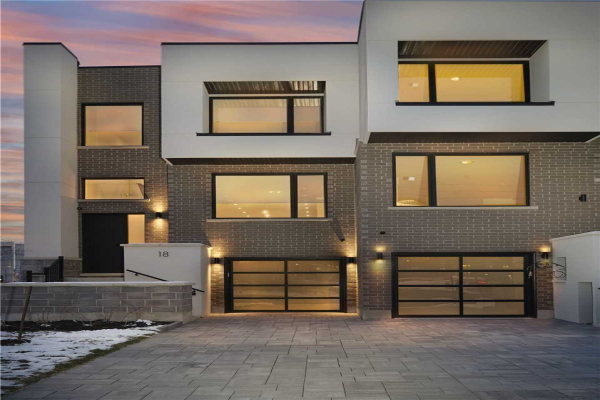 24 Sunset Beach Rd, Richmond Hill