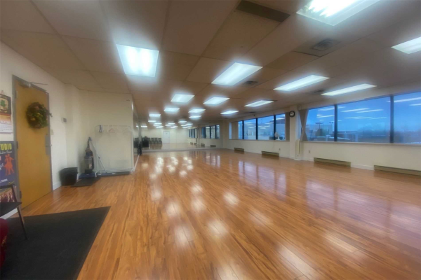 3160 Steeles Ave E, Markham