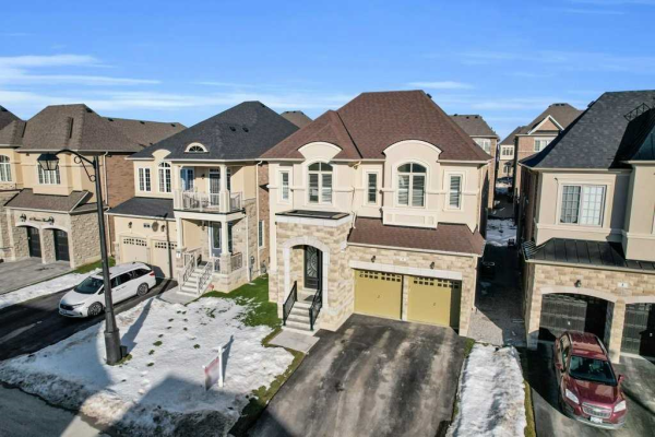 5 Cannes Ave, Vaughan