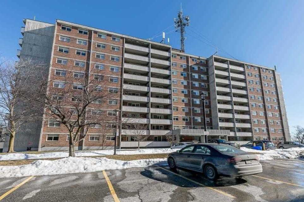 40 William Roe Blvd, Newmarket
