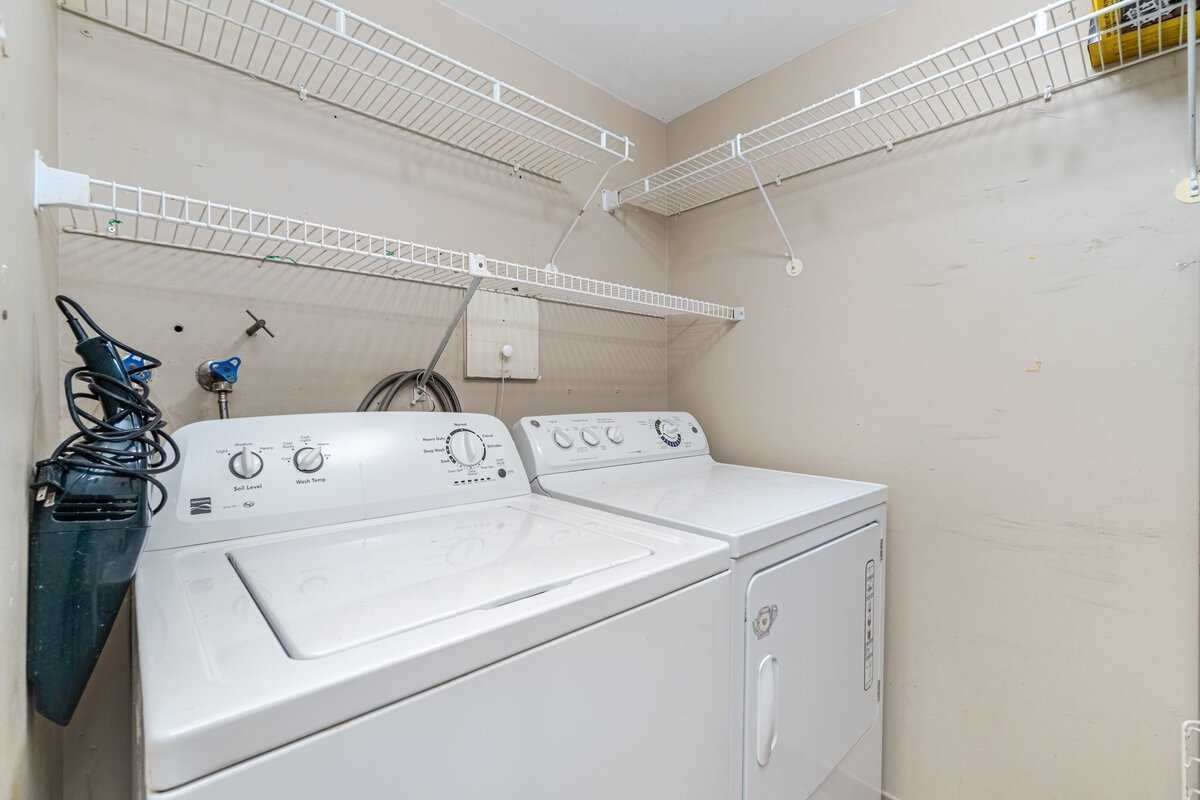 14924 Yonge St, #523