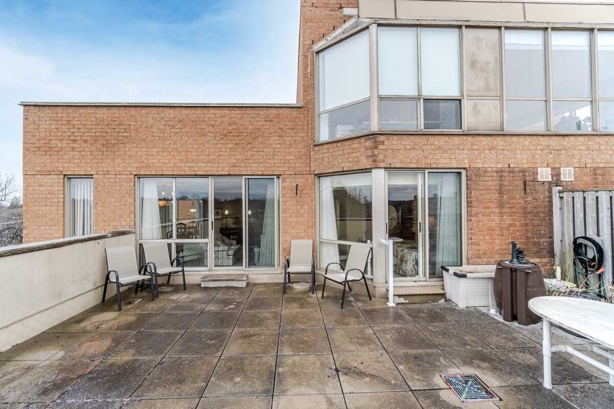 14924 Yonge St, #523
