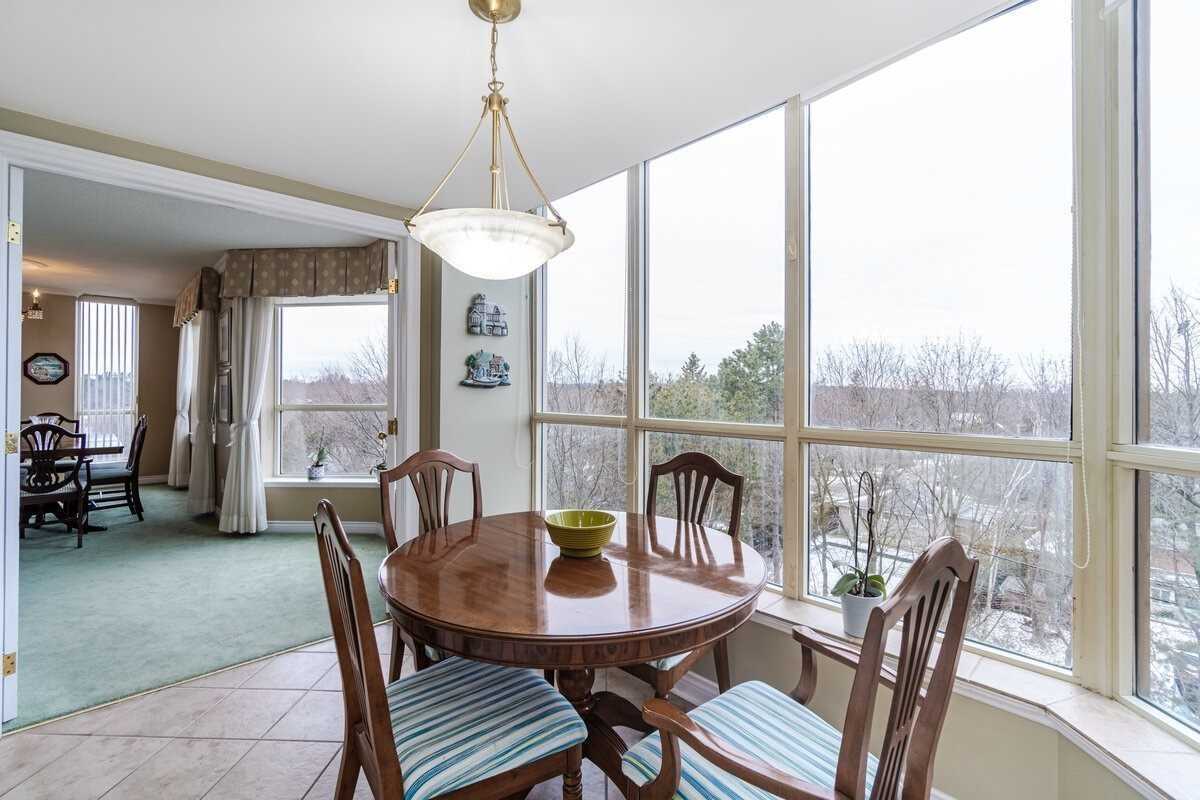 14924 Yonge St, #523