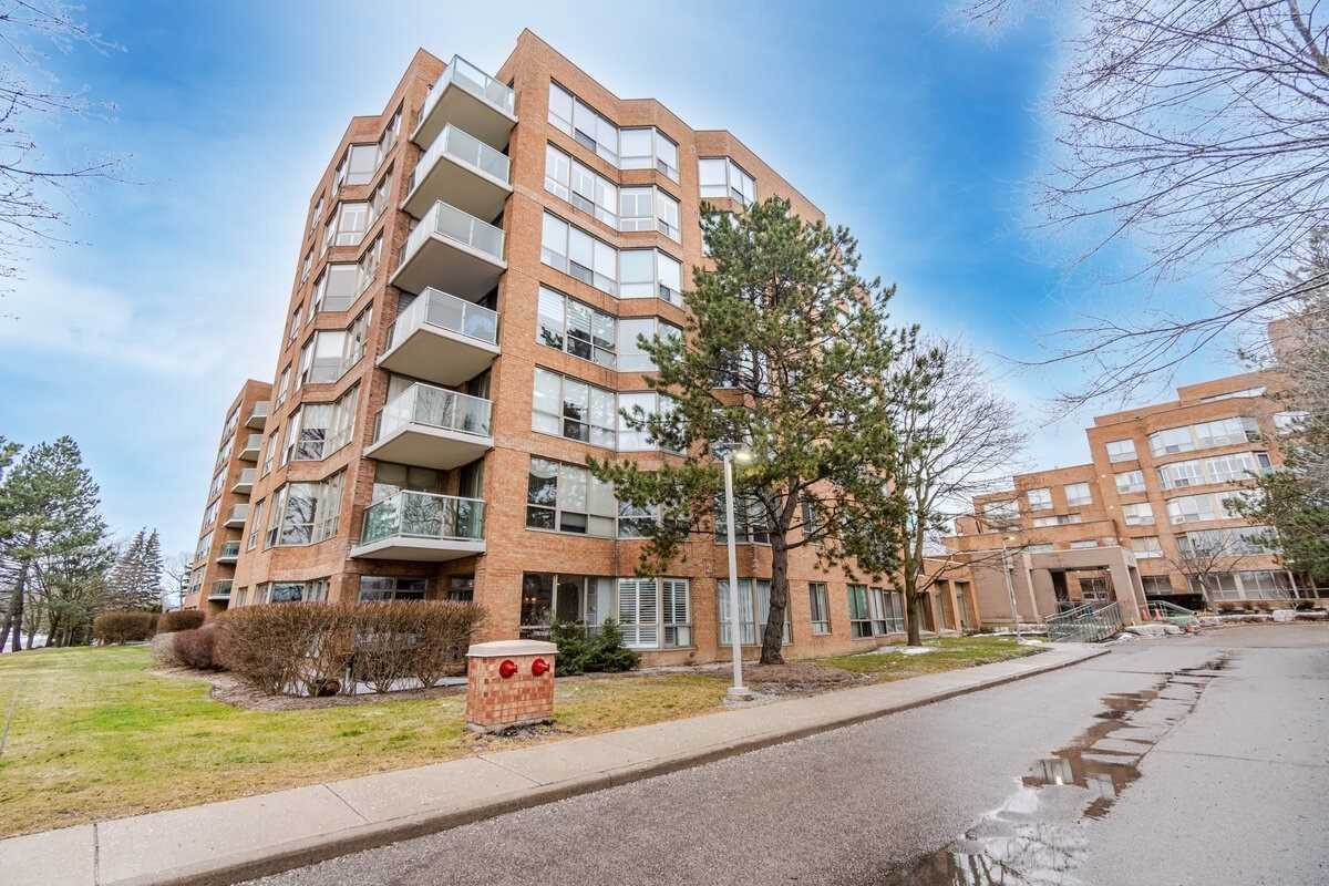 14924 Yonge St, #523