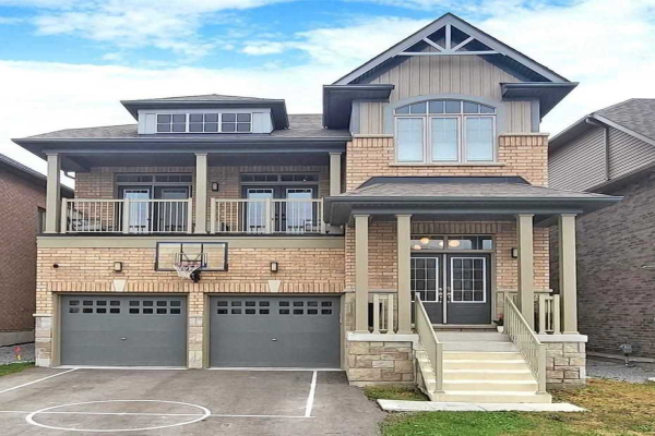 192 Frederick Pearson St, East Gwillimbury