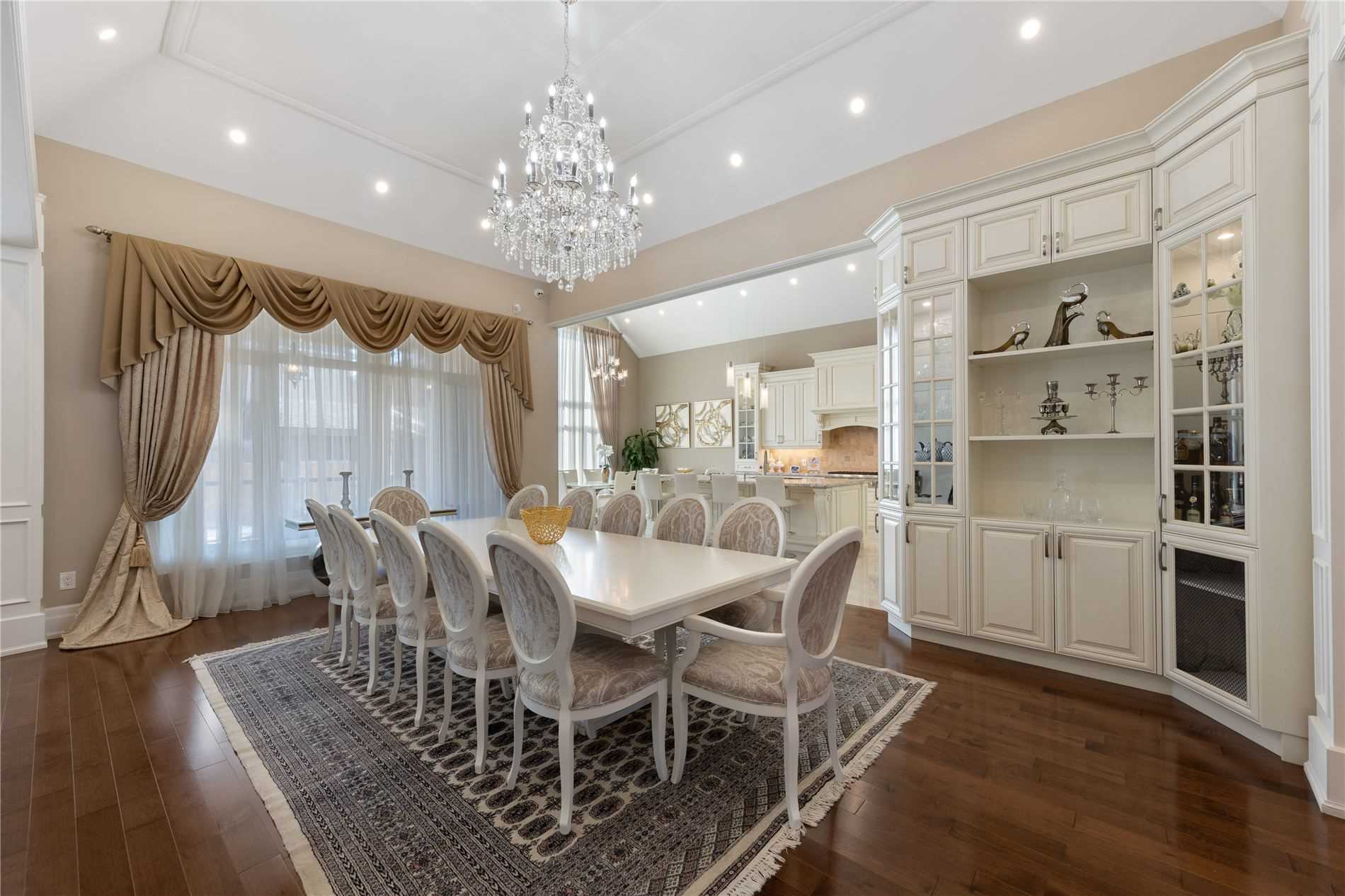 223 Crestwood Rd