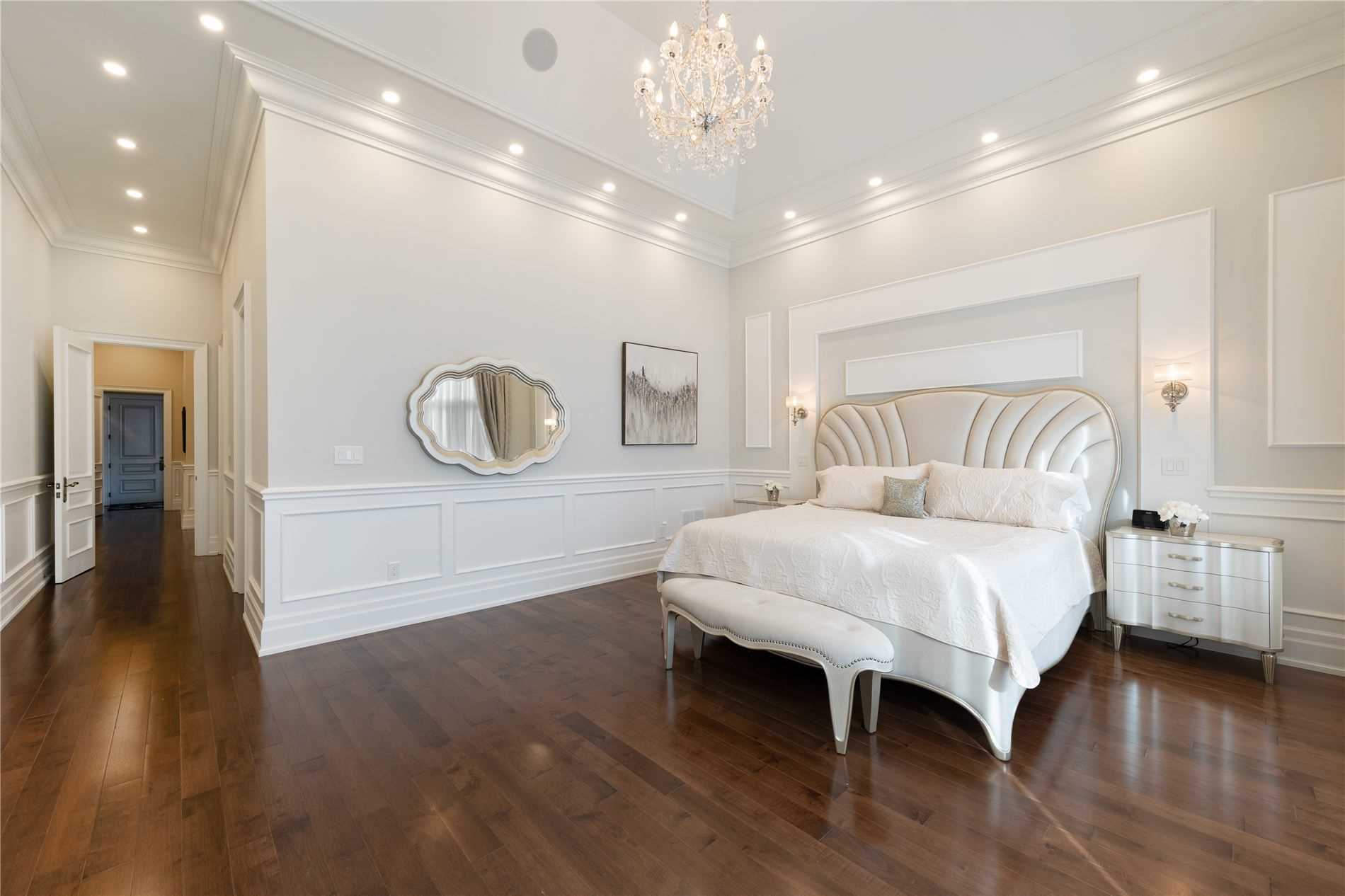 223 Crestwood Rd