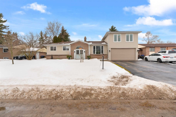218 Lynn St, Innisfil