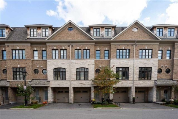 30 Powseland Cres, Vaughan