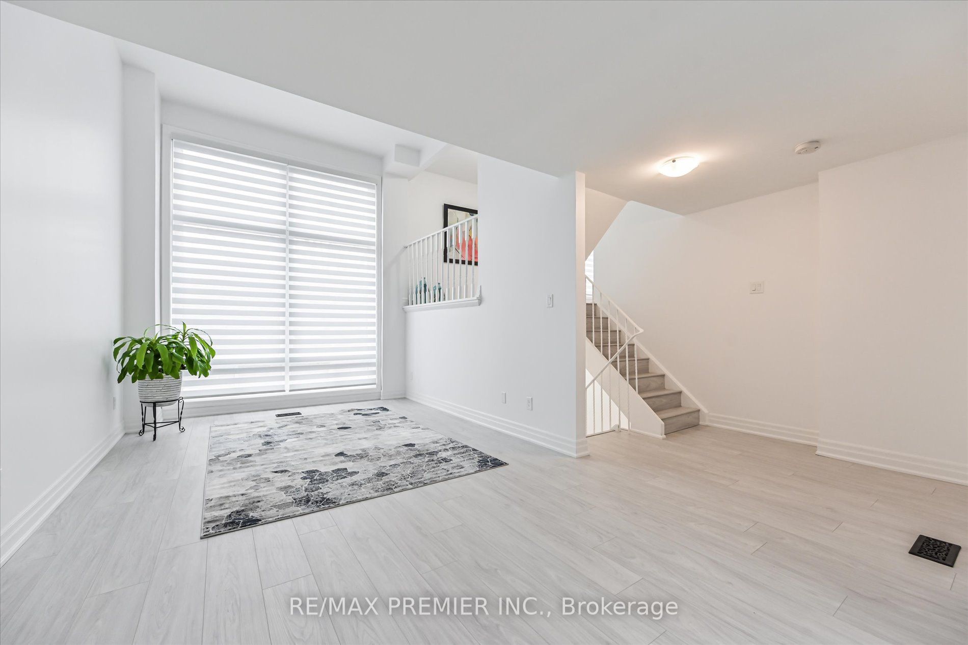 88 Rainbow Dr, #38