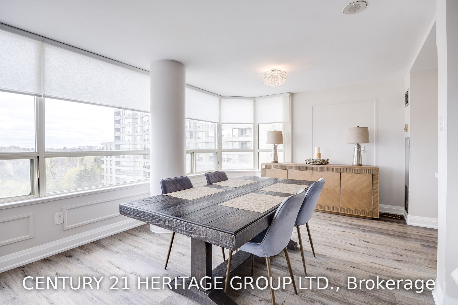 7 Townsgate Dr, #707