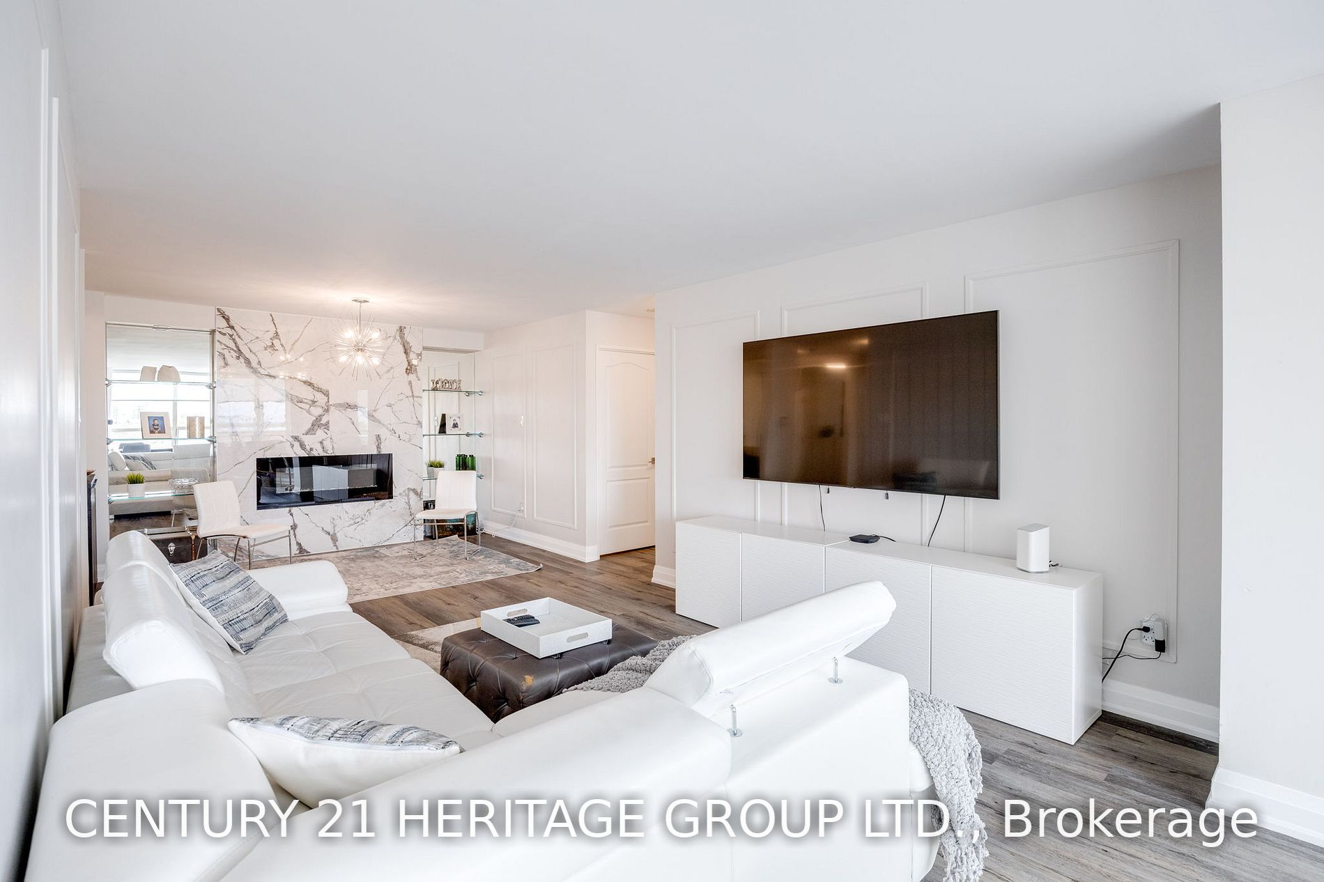 7 Townsgate Dr, #707