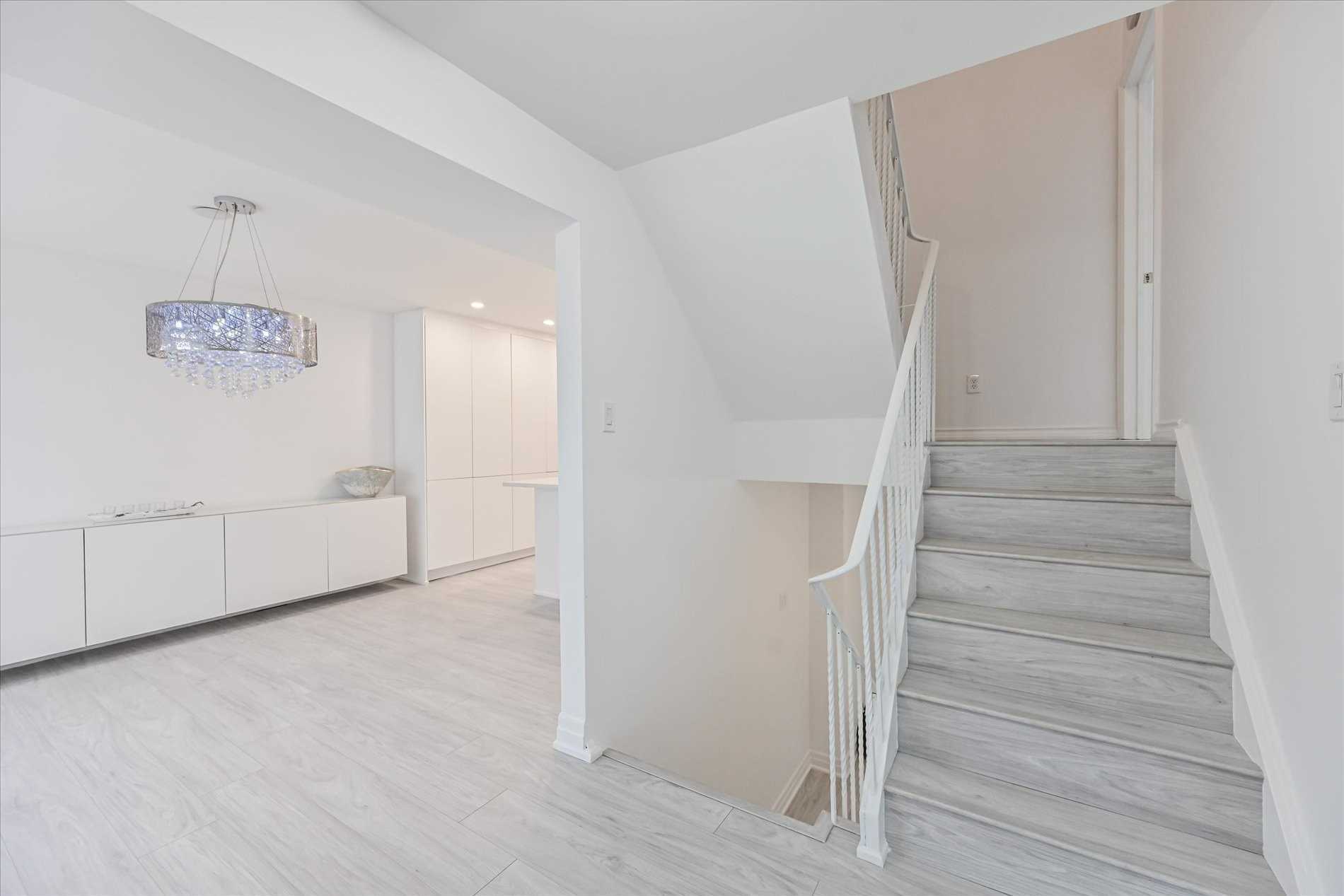 88 Rainbow Dr, #38