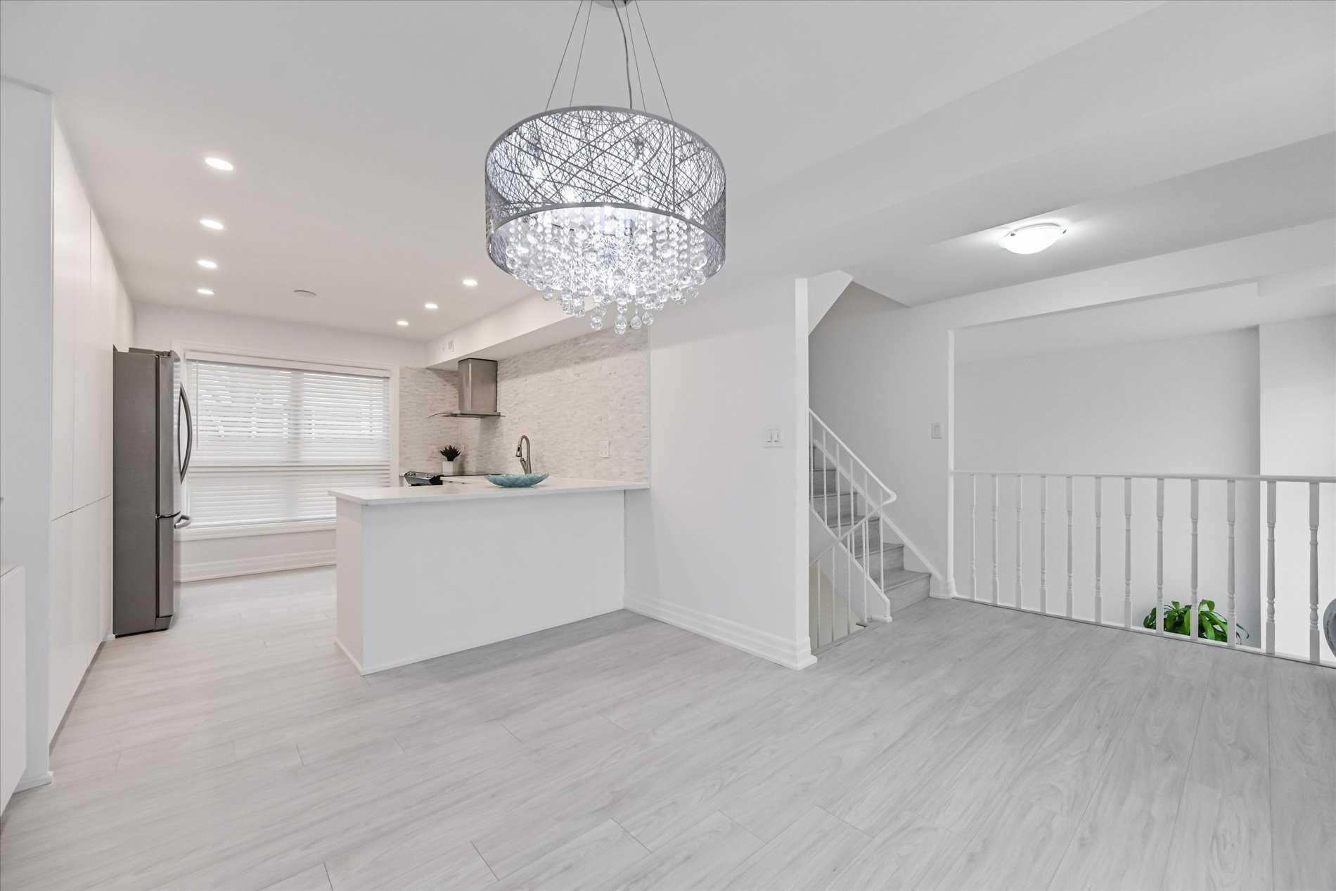 88 Rainbow Dr, #38