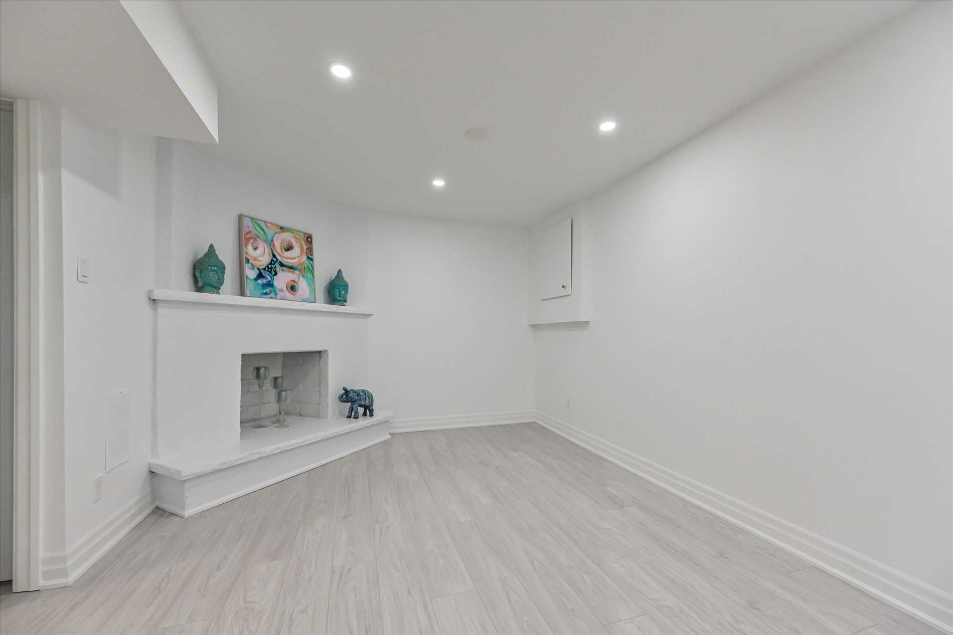 88 Rainbow Dr, #38