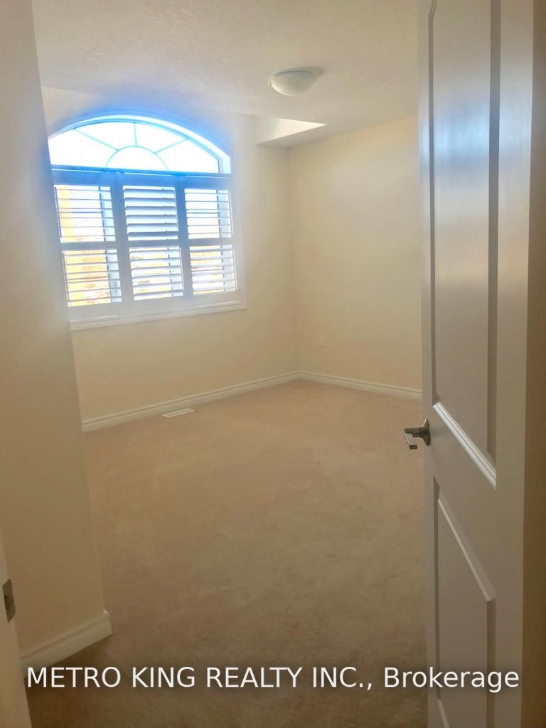 1449 Gilford Road