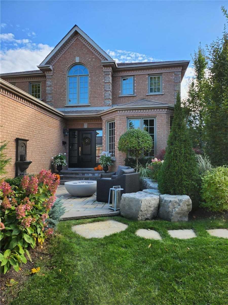 74 Braeside Square