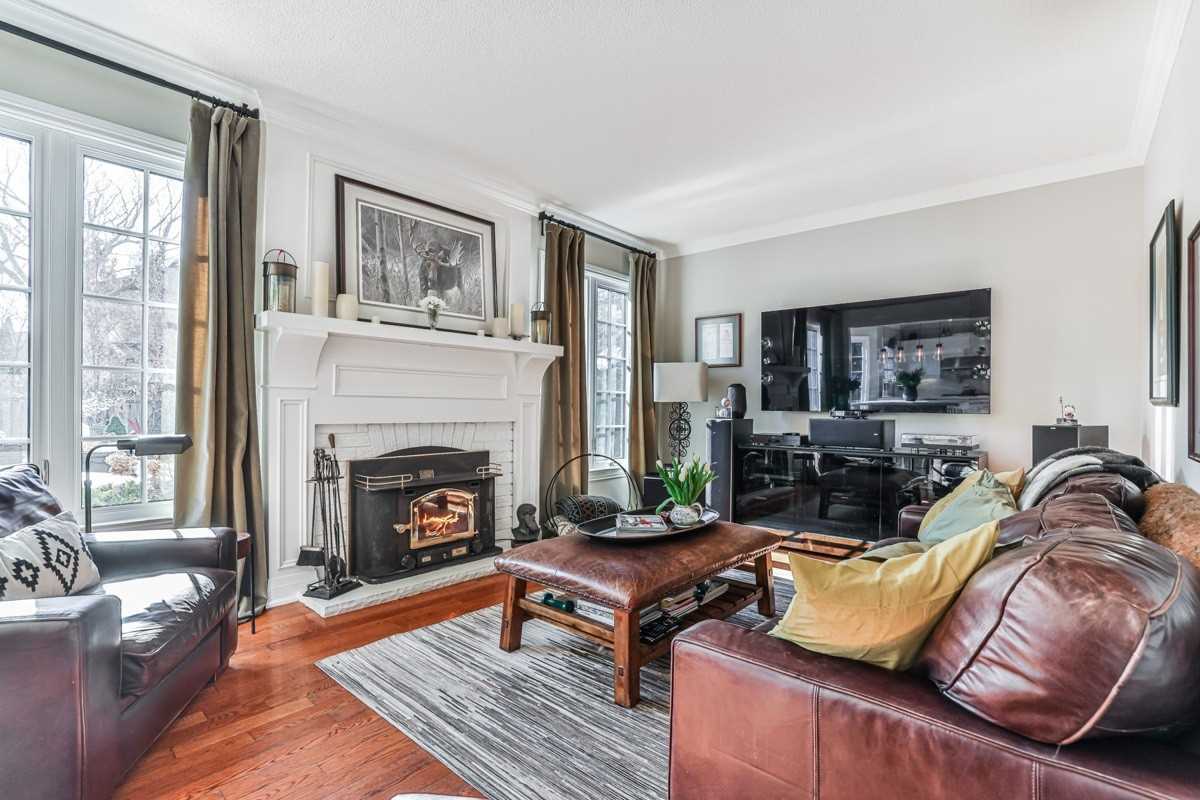 74 Braeside Square