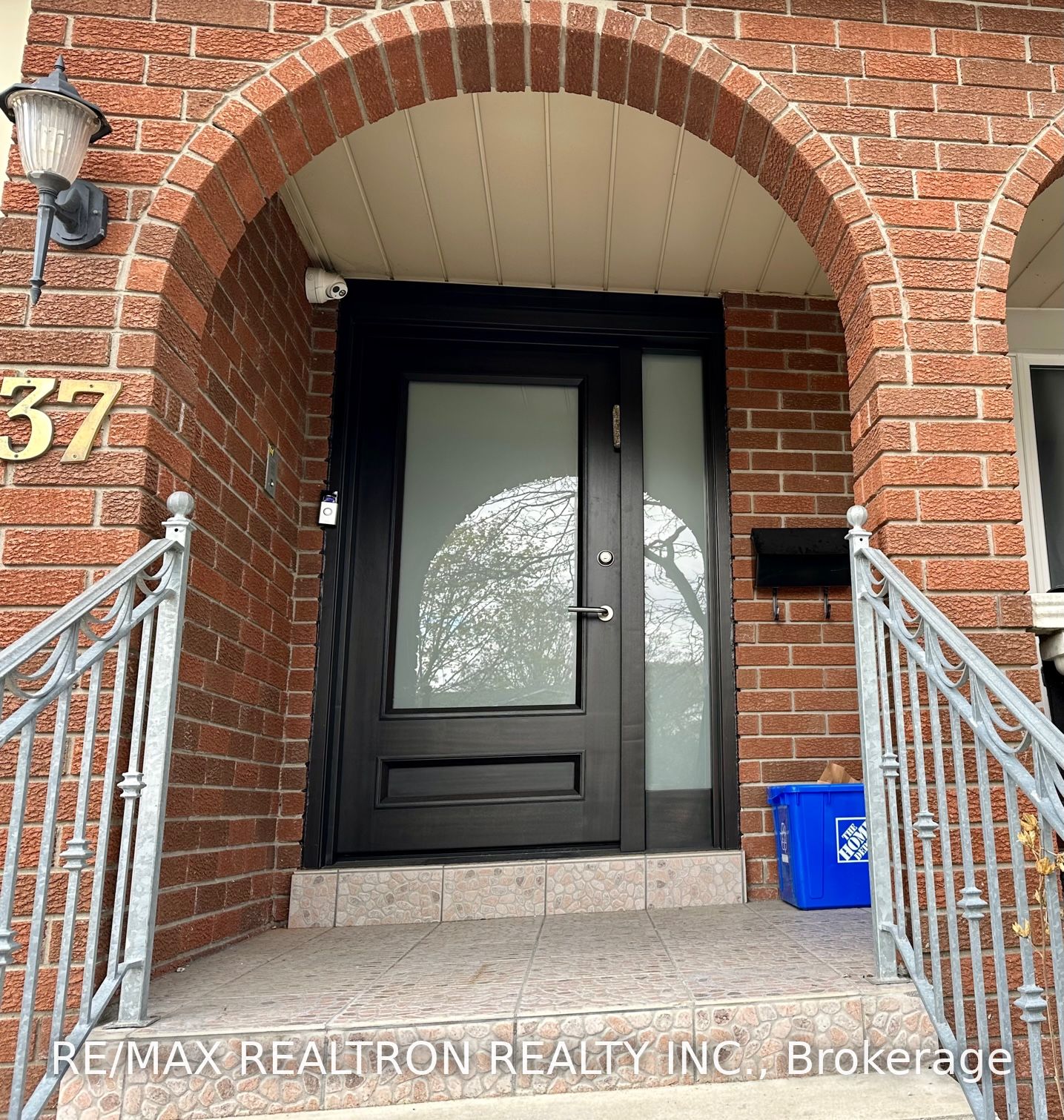 37 Cherry Hills Rd