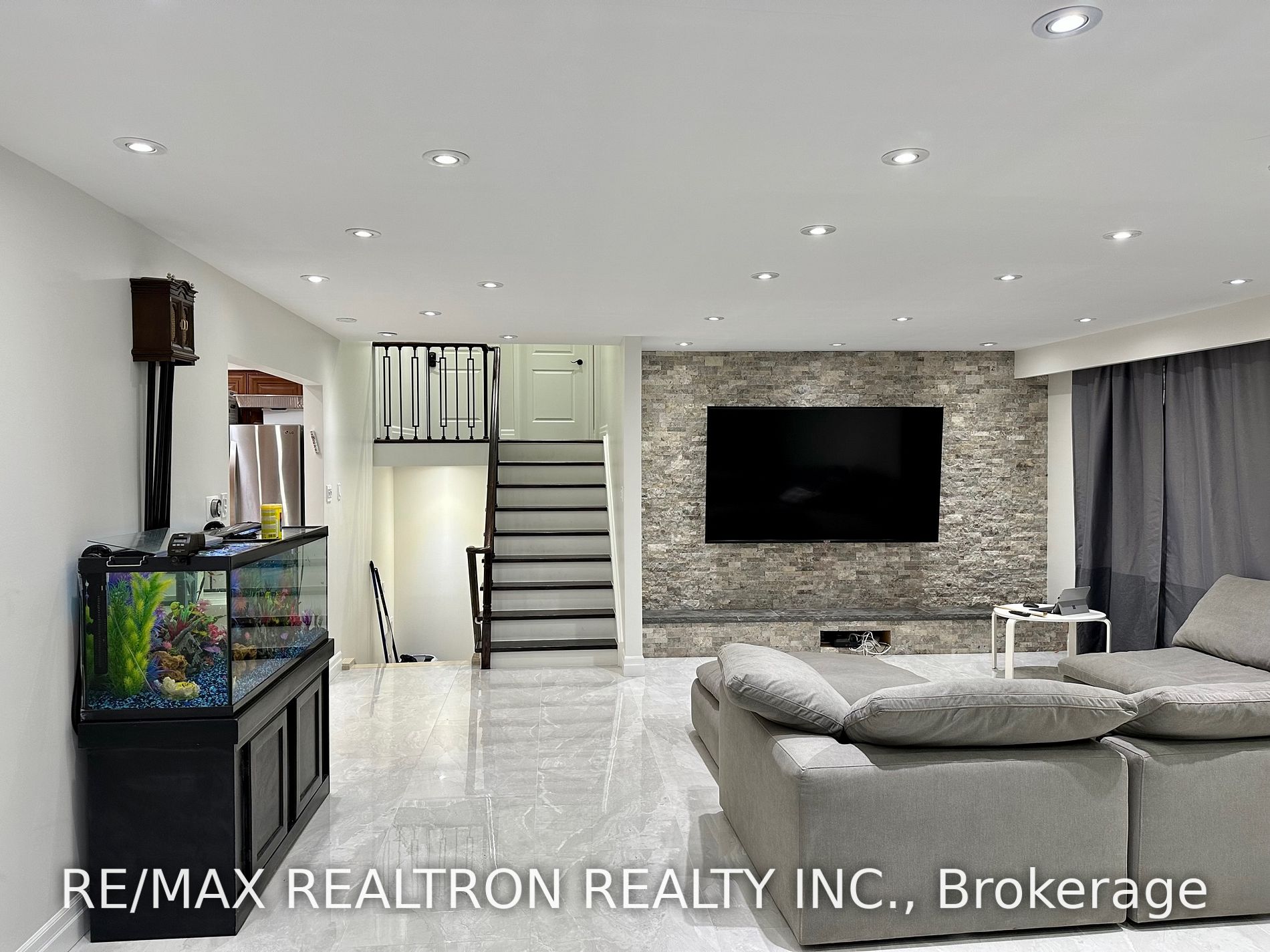 37 Cherry Hills Rd