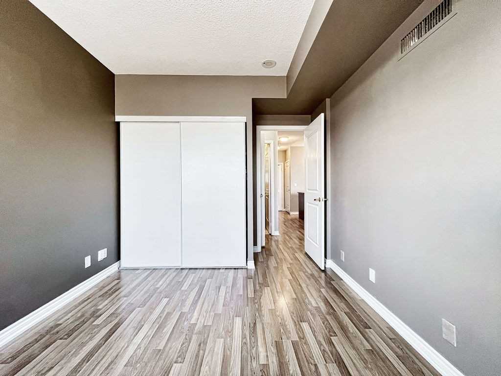 Listing N5916291 - Large Photo # 35