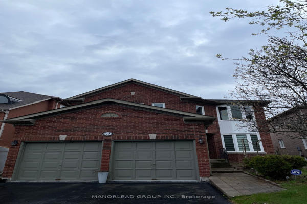 Undisclosed Address, Richmond Hill
