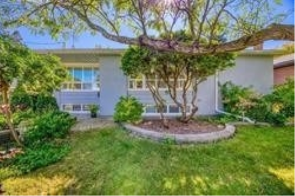 392 Balkan Rd, Richmond Hill