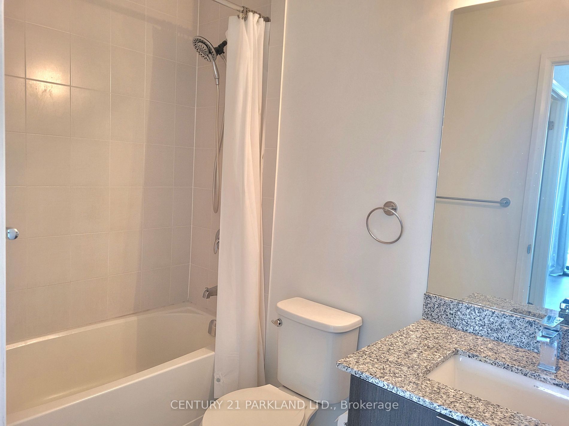 Listing N5918752 - Large Photo # 18
