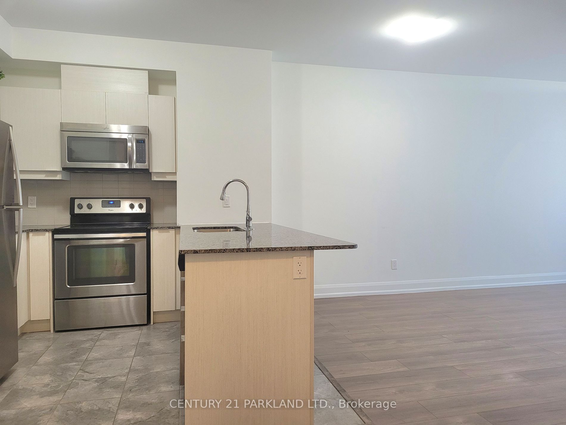 Listing N5918752 - Large Photo # 7