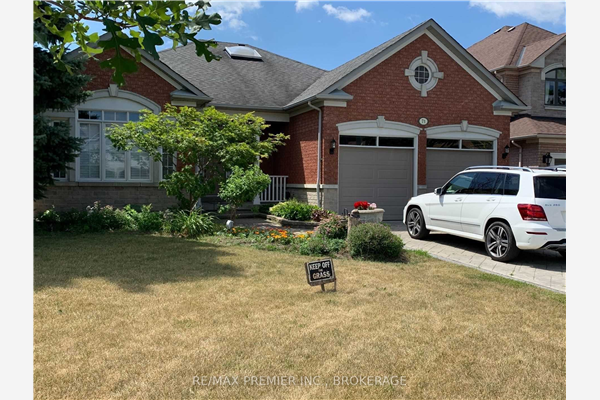 71 Gidleigh Park Cres, Vaughan