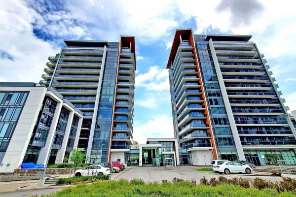 9608 Yonge St, Richmond Hill