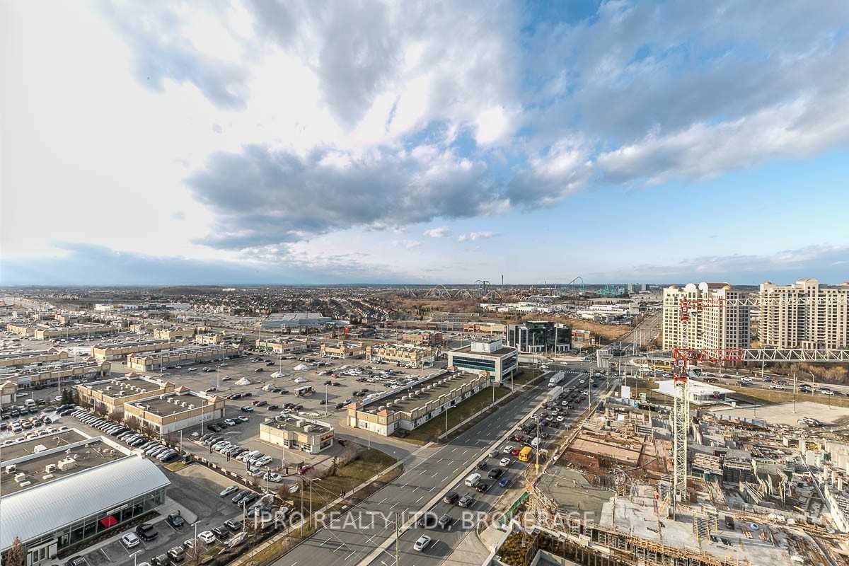 9085 Jane Street, #1910