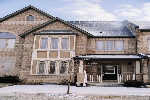 287 Barons St, Vaughan