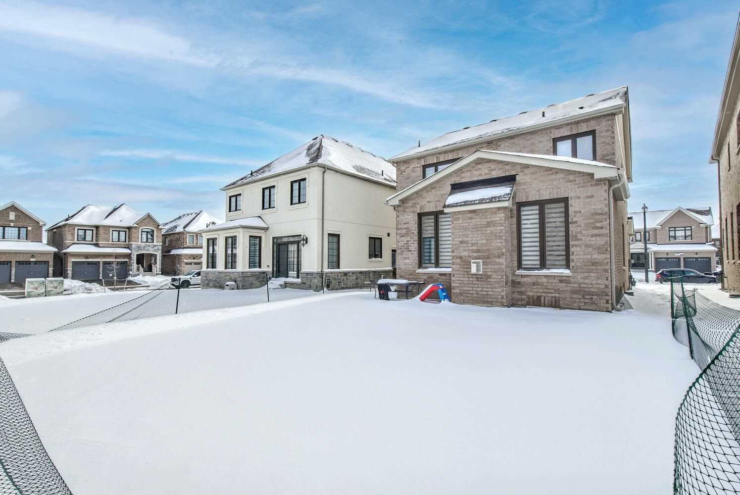 110 Scarlet Way