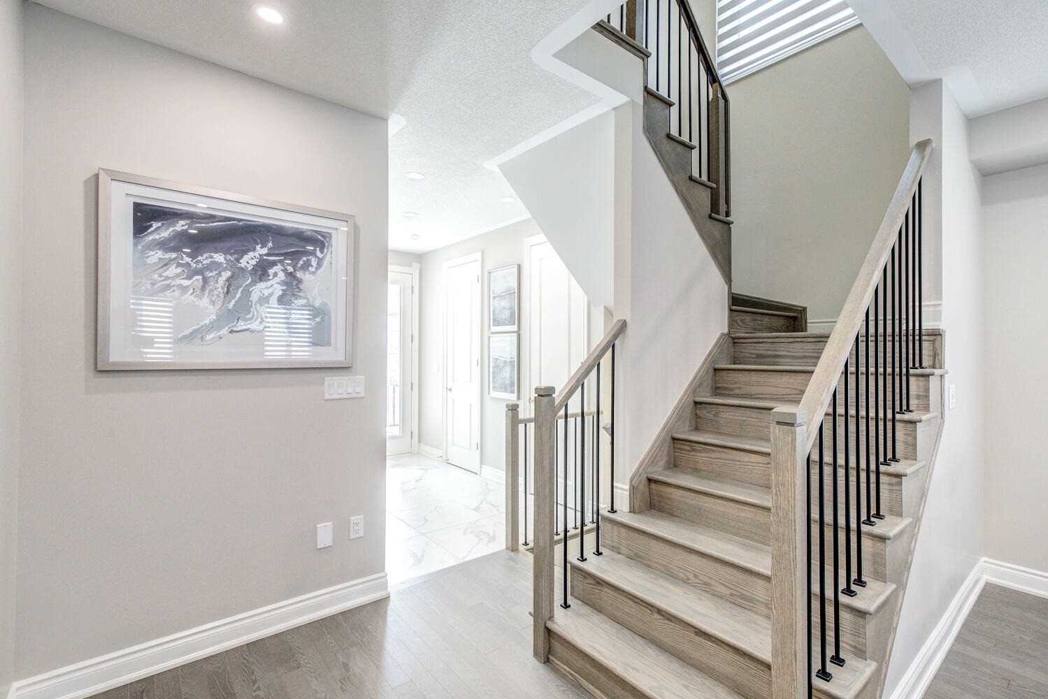 110 Scarlet Way