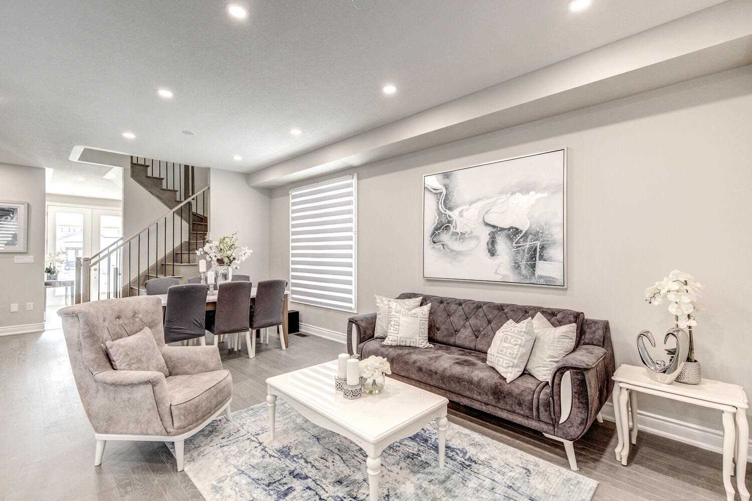 110 Scarlet Way