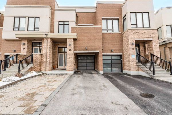95 Denarius Cres, Richmond Hill