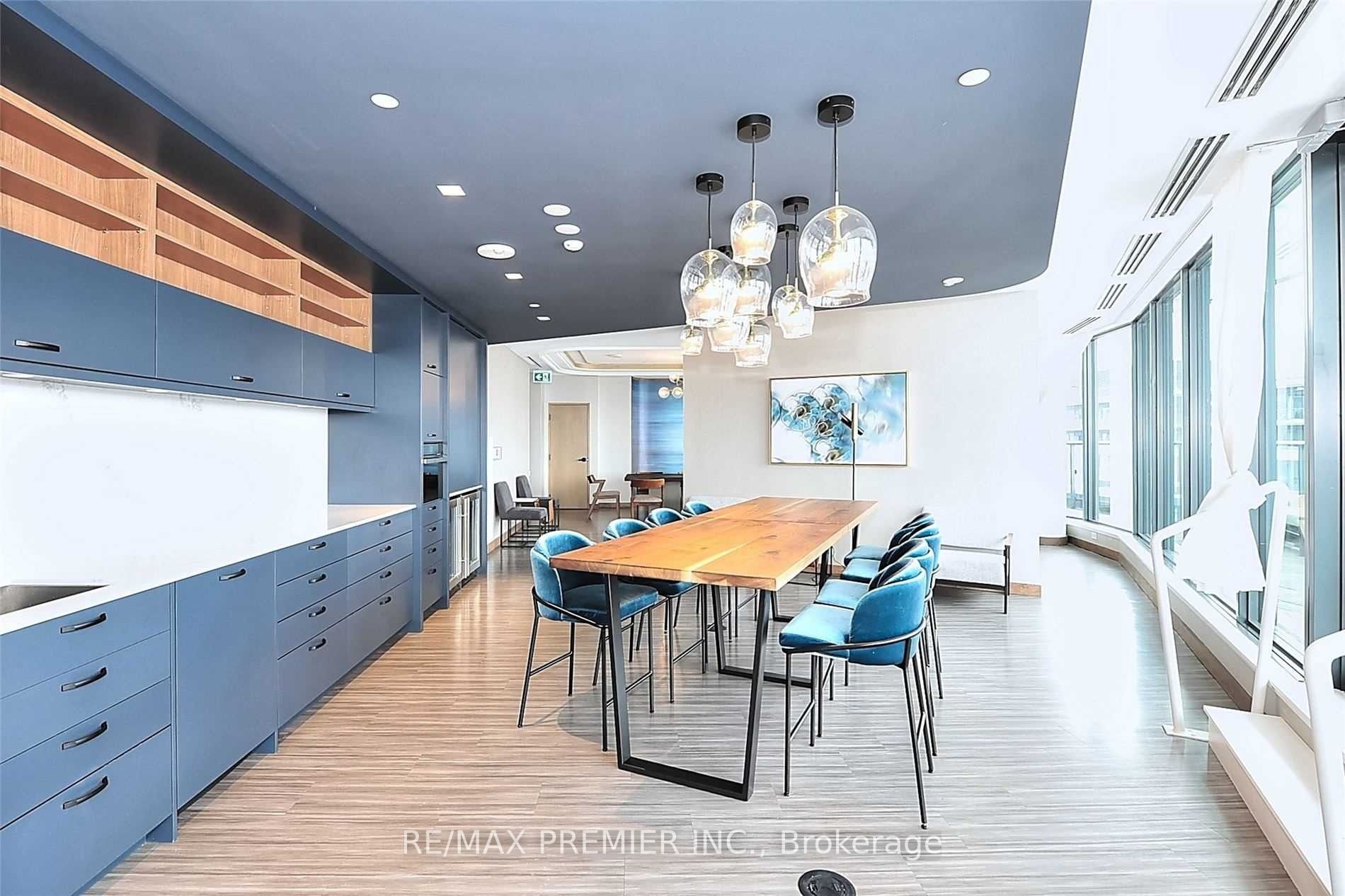 120 Eagle Rock Way, #413