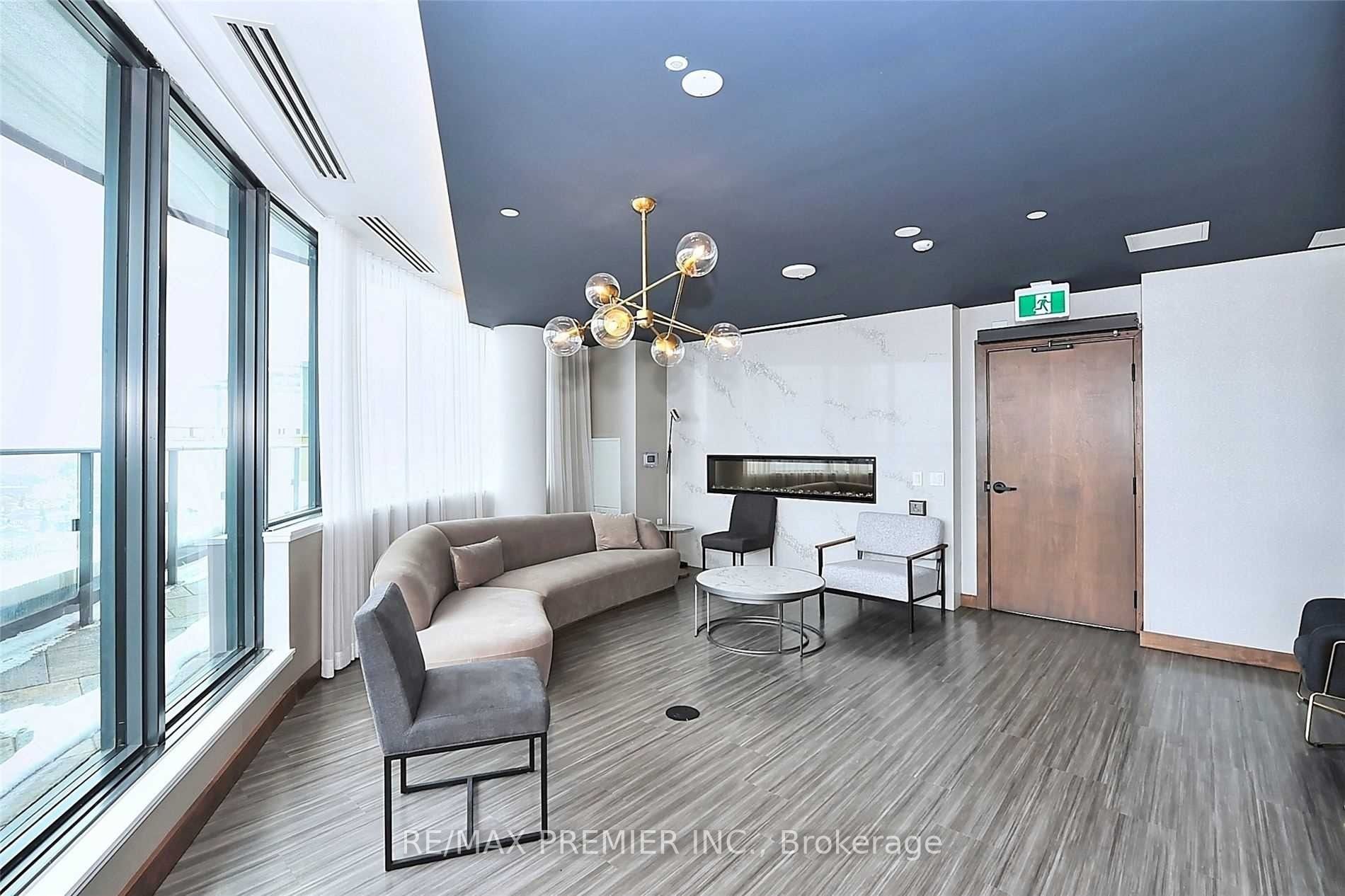 120 Eagle Rock Way, #413