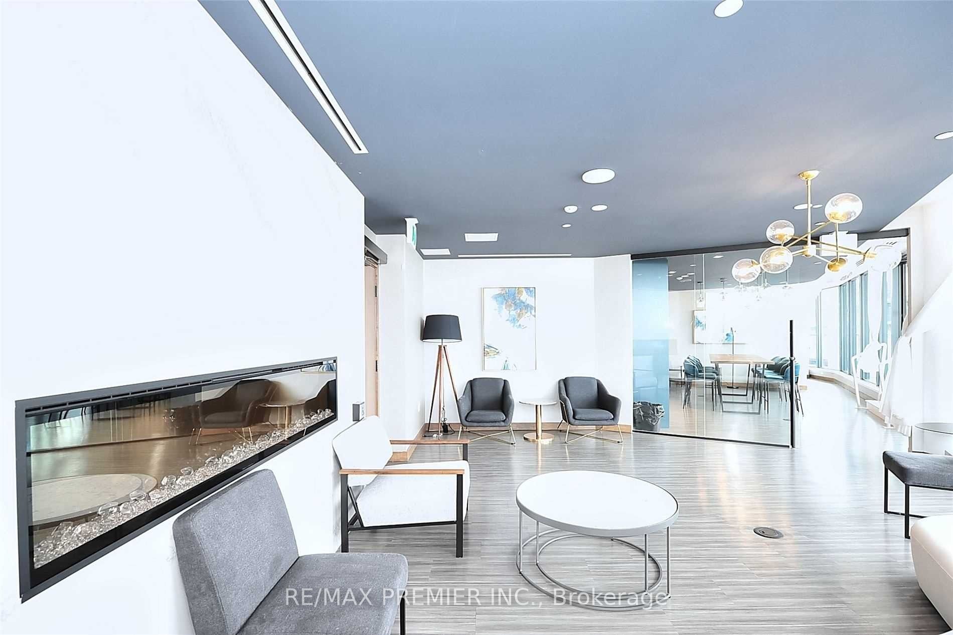 120 Eagle Rock Way, #413