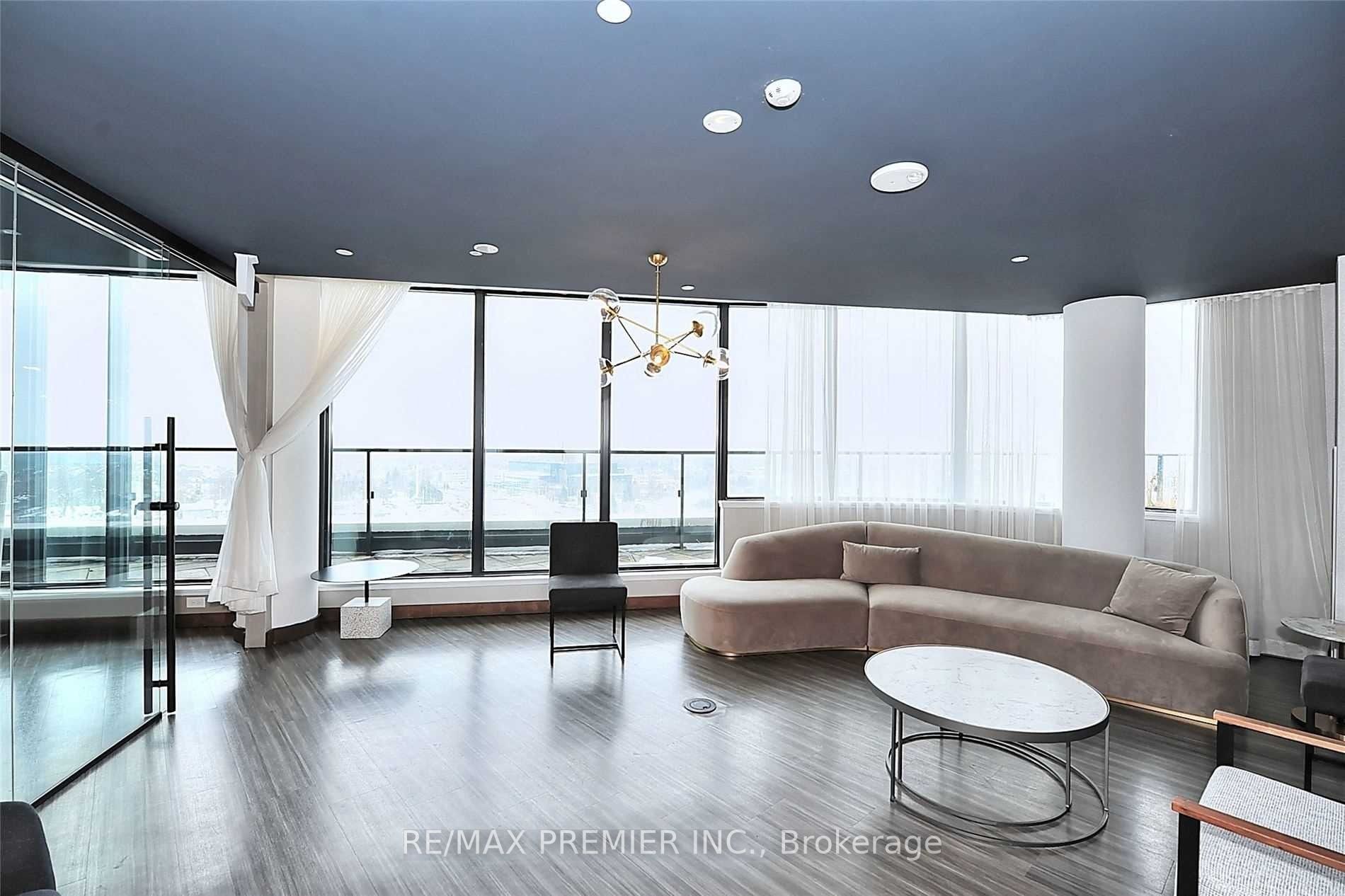 120 Eagle Rock Way, #413