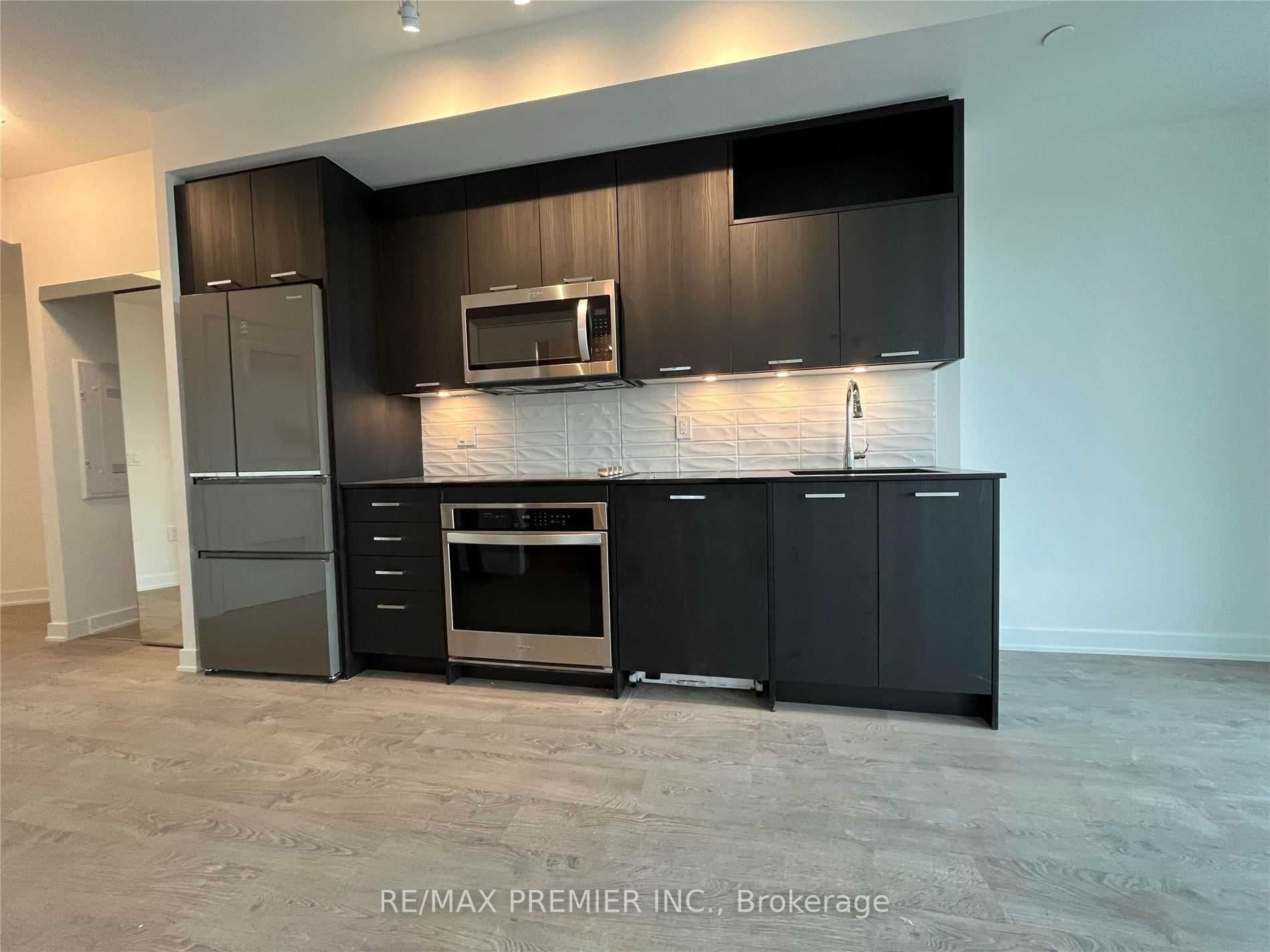 120 Eagle Rock Way, #413