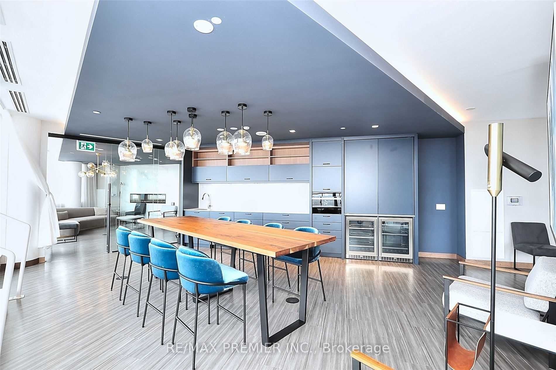 120 Eagle Rock Way, #413