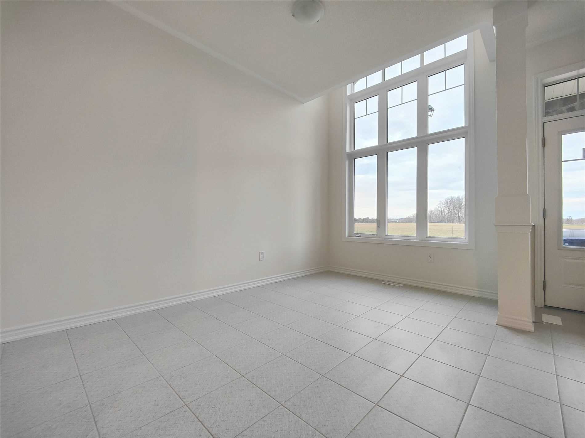 Listing N5921185 - Large Photo # 2